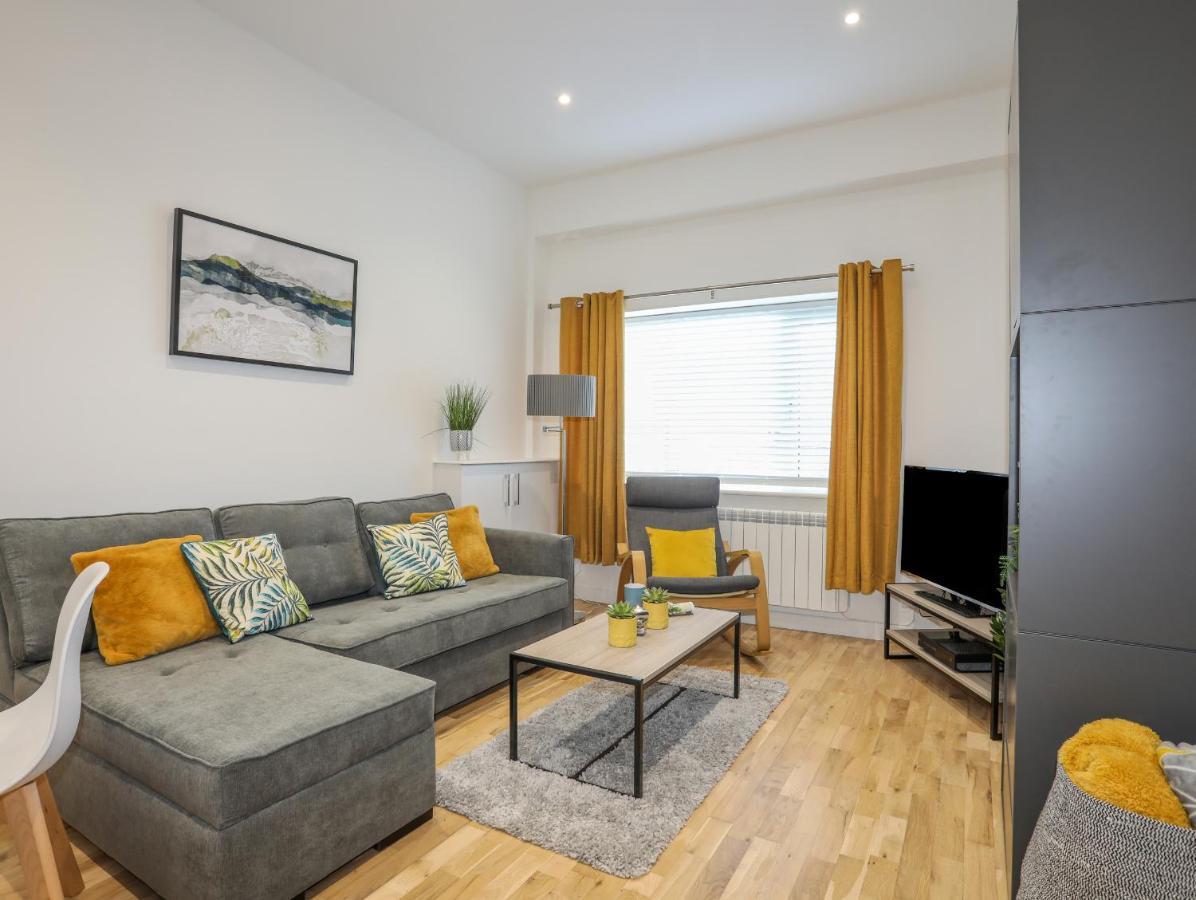 1 Avondale House * Rhosneigr